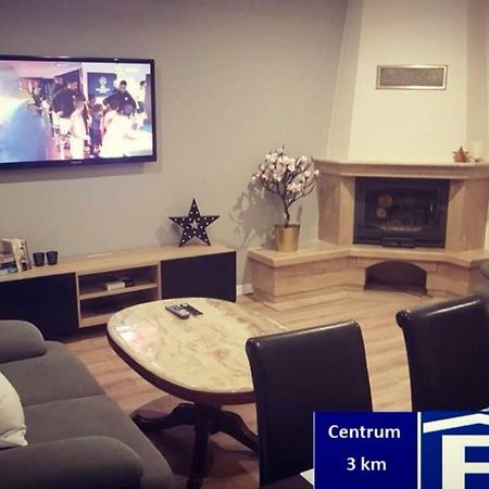 Red Rose Apartament -Parking -Taras- Faktura Vat Kielce Kültér fotó