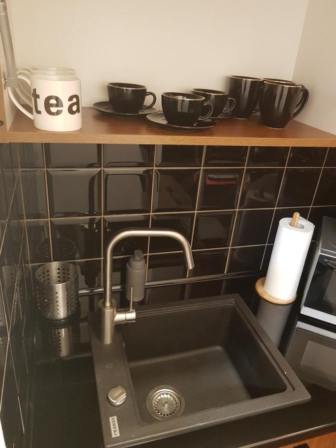 Red Rose Apartament -Parking -Taras- Faktura Vat Kielce Kültér fotó